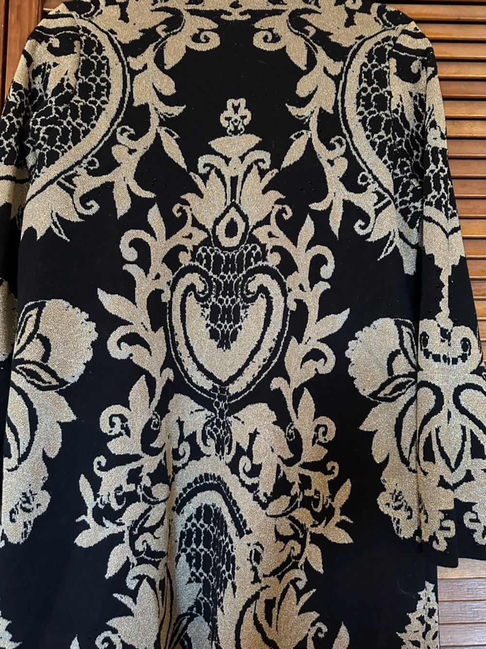 Chico's Embellished Jacquard Coatigan cardigan in black and gold size large - Picture 13 of 16